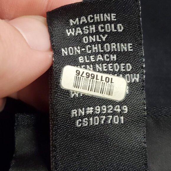 Maggie Barnes Womens Artsy Linen Toggle Button Up Top Size 1X Black Oriental - Picture 5 of 9